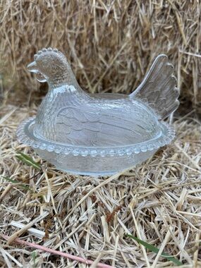 VTG Indiana Glass HON on a nest